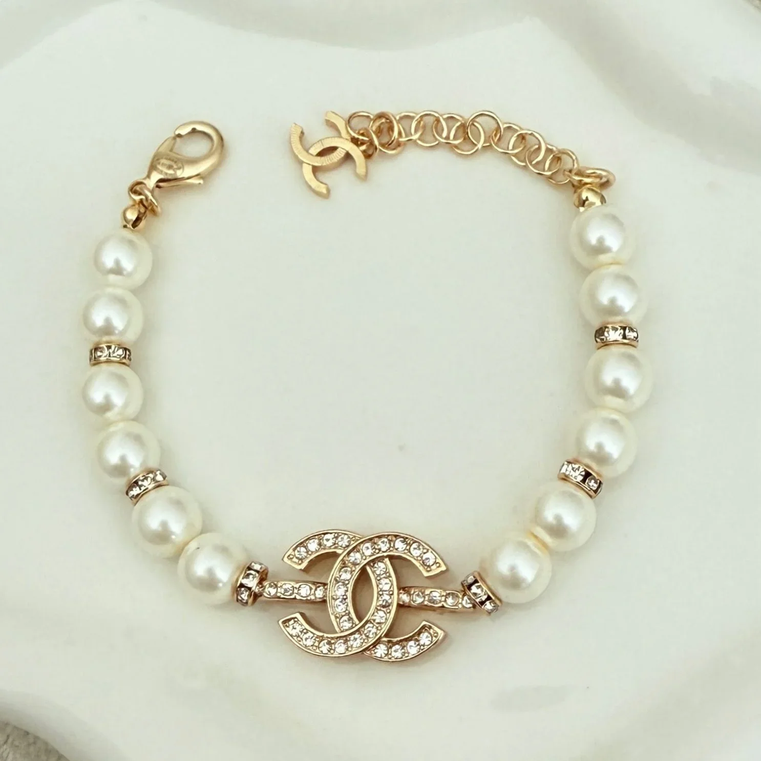Cora Pearls Bracelet