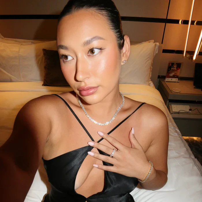 Lila Necklace - Image 4